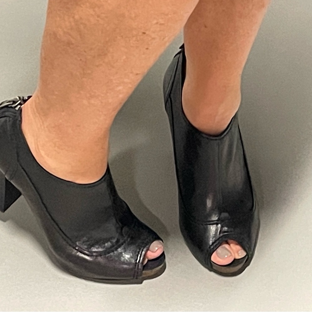 Aldo Peep Toe Bootie size 7